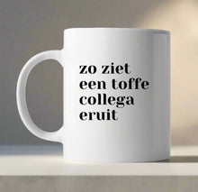 Afbeelding in Gallery-weergave laden, Een toffe collega Mok - CooleCadeau