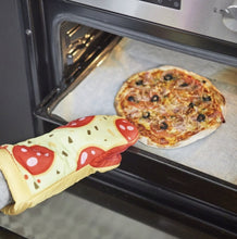 Afbeelding in Gallery-weergave laden, Ovenhandschoenen Pepperoni Pizza - CooleCadeau
