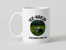 Afbeelding in Gallery-weergave laden, Mok - Tee-rreur op de green sinds 1990!
