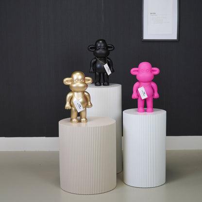 Ornament - Monkey Statue 'The Legend' - Polyresin - Pink - 20.5x13.5x35cm