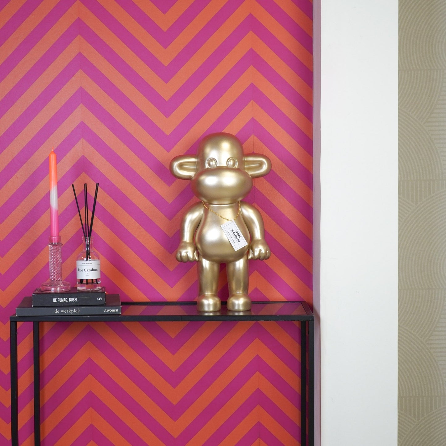 Ornament - Aap Beeld 'The Legend'  - Polyresin - Goud - 33x21x50cm