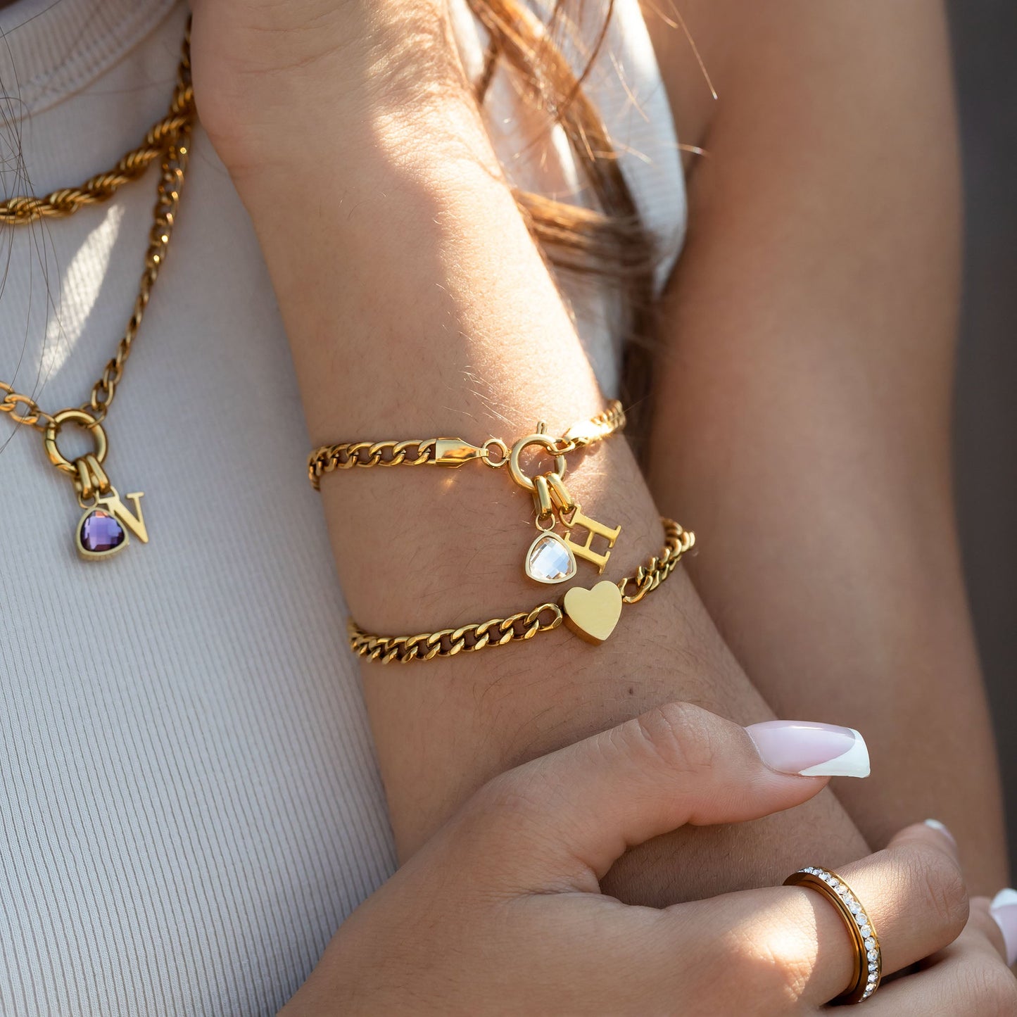 Letter & birthstone bracelet gold