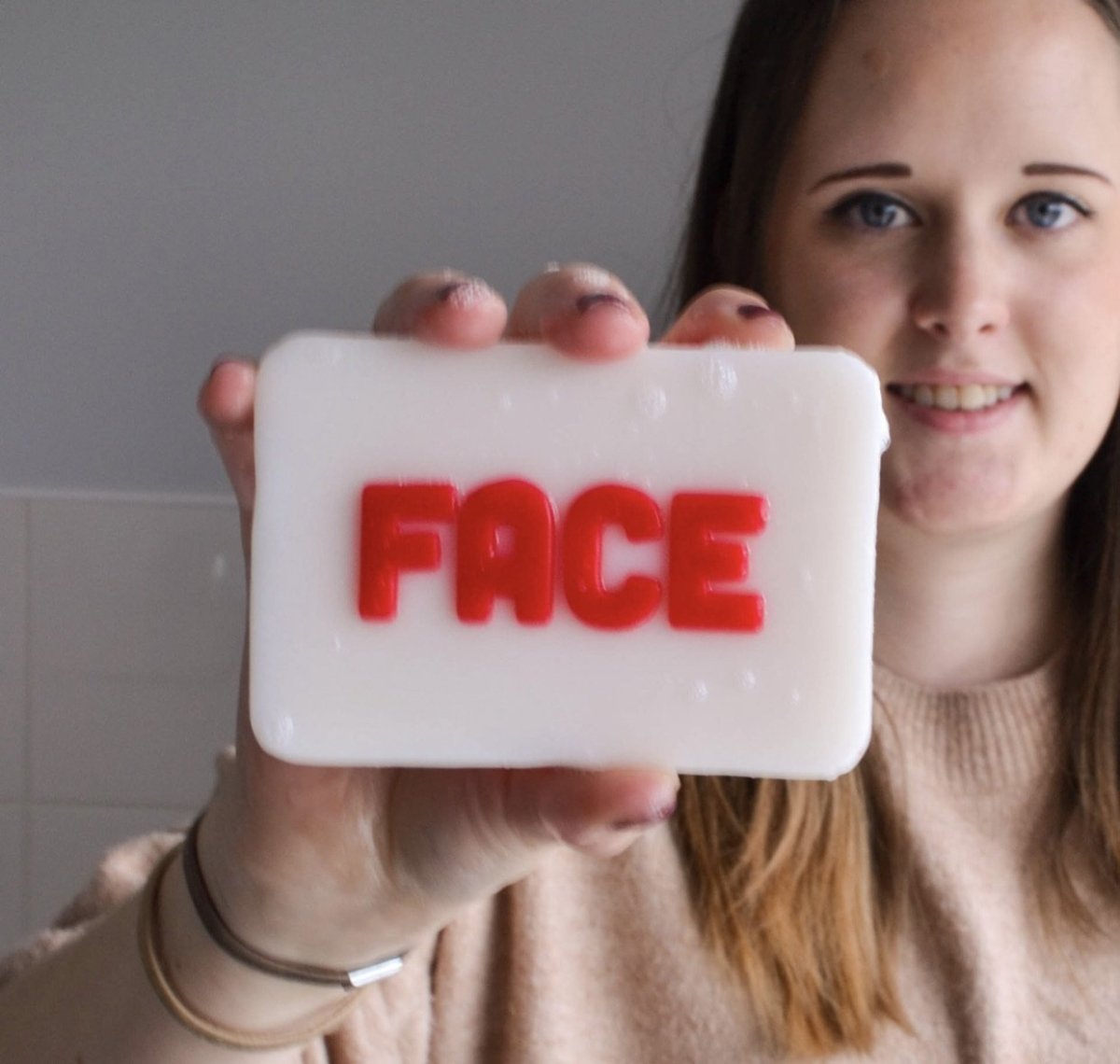 Tw*t - Face Zeep - CooleCadeau